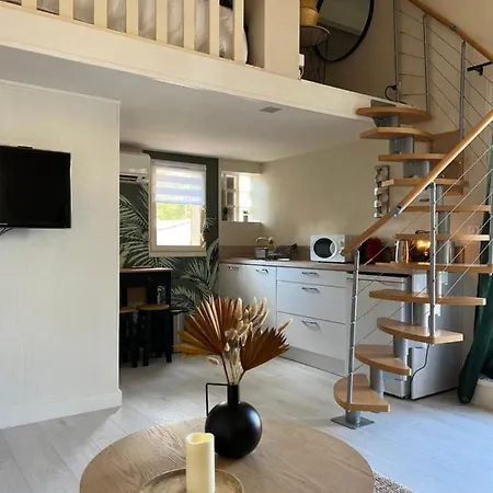 Appartement Proche Village Naturiste, Terrasse Et Parking Apartment