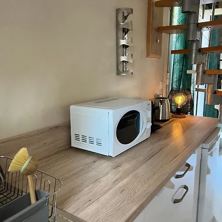 Apartment Appartement Proche Village Naturiste, Terrasse Et Parking