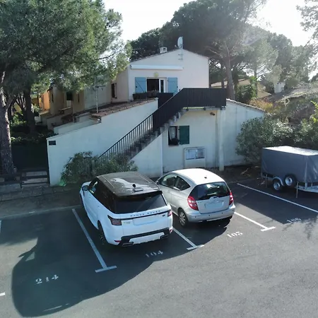 Appartement Proche Village Naturiste, Terrasse Et Parking *